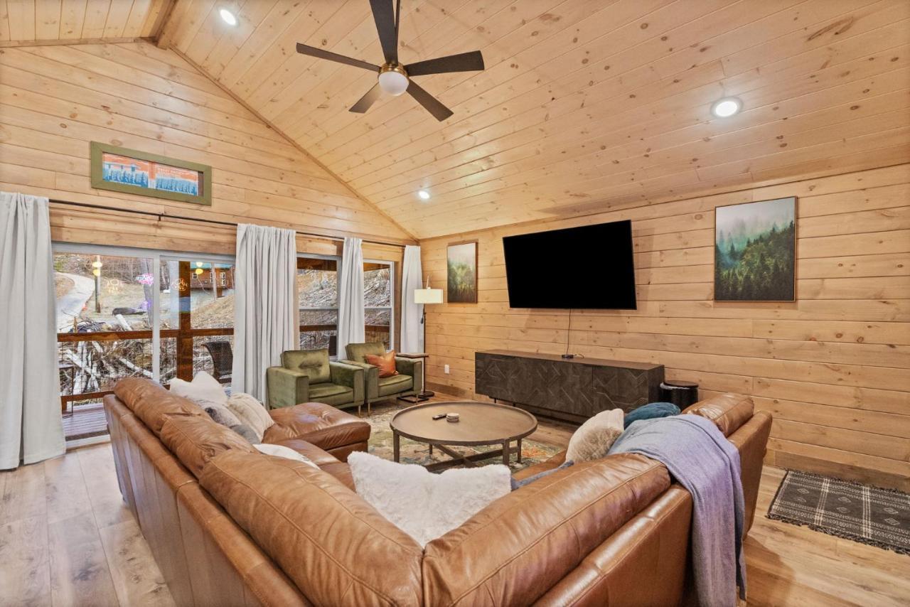 Willa Mins To Gburg Sleeps 8 Hot Tub Arcade Area Pool Gatlinburg Zewnętrze zdjęcie