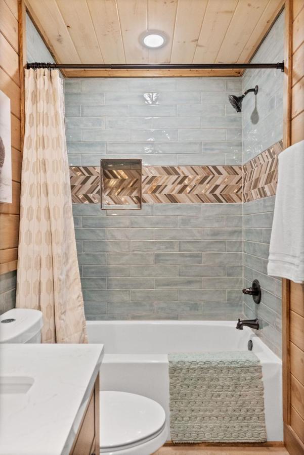 Willa Mins To Gburg Sleeps 8 Hot Tub Arcade Area Pool Gatlinburg Zewnętrze zdjęcie